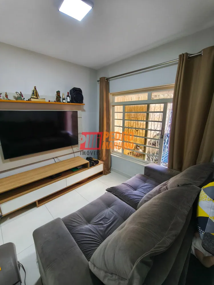 Sobrado, 3 quartos, 137 m² - Foto 2