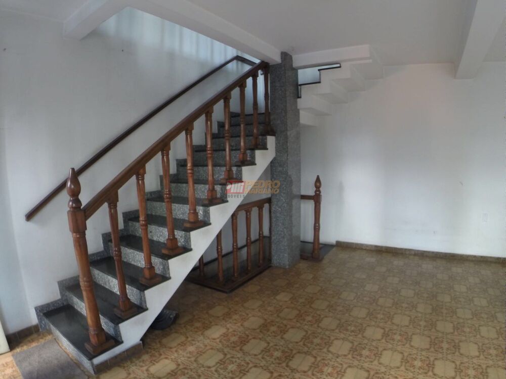 Sobrado à venda e aluguel com 10 quartos, 434m² - Foto 2