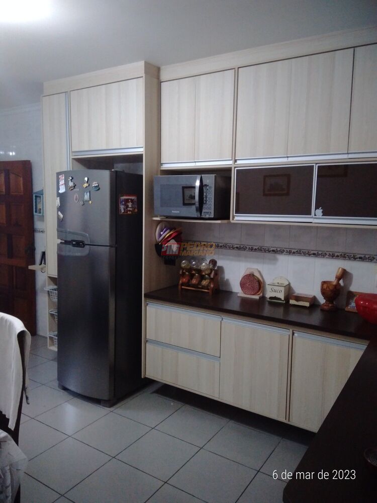 Sobrado à venda com 4 quartos, 162m² - Foto 4