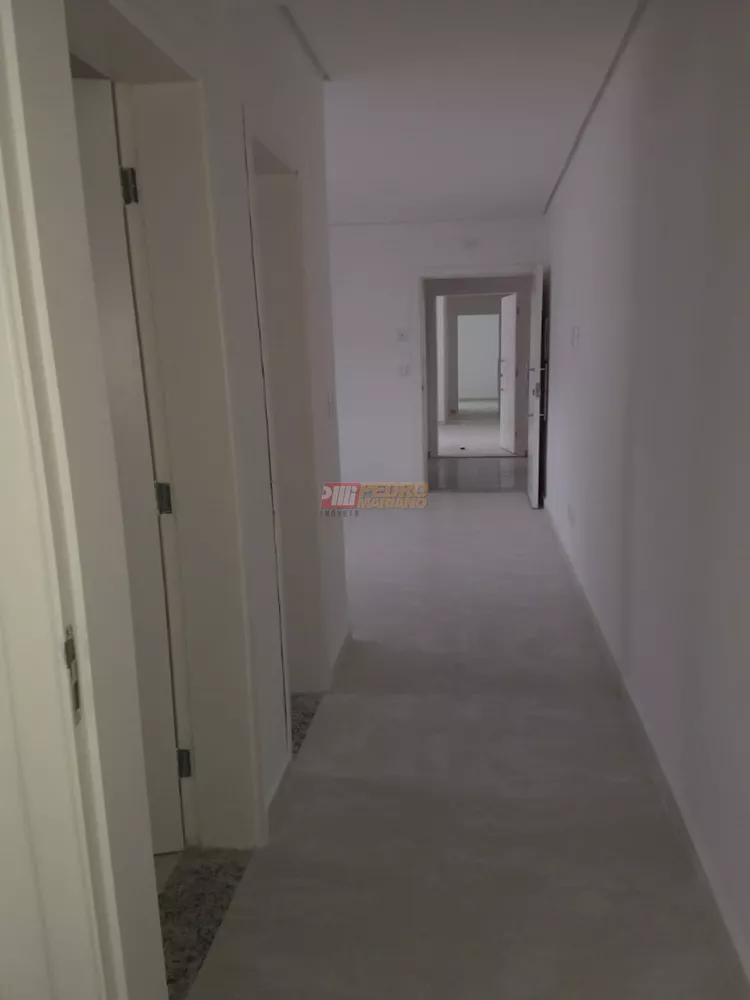 Apartamento à venda com 2 quartos, 50m² - Foto 3