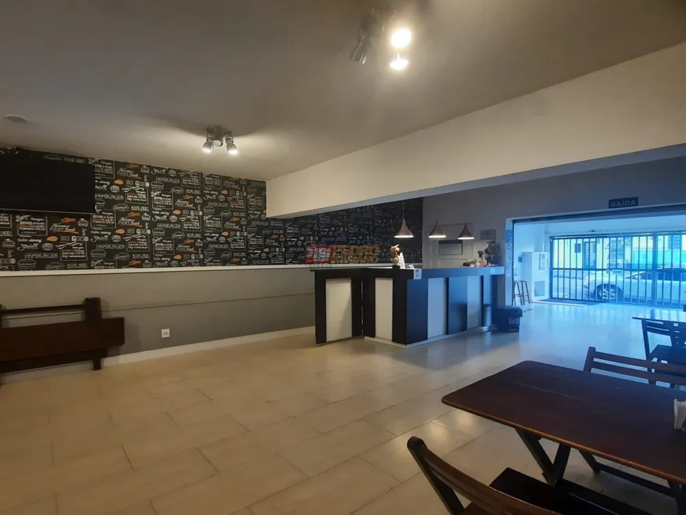 Prédio Inteiro, 200 m² - Foto 1