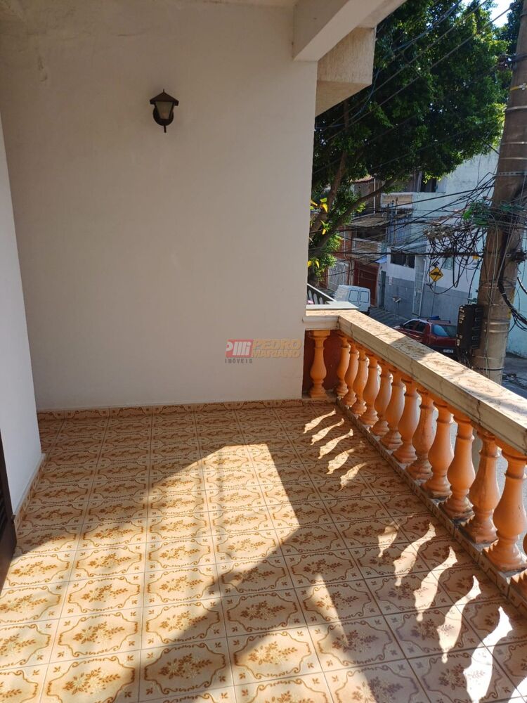 Sobrado à venda com 2 quartos, 179m² - Foto 7