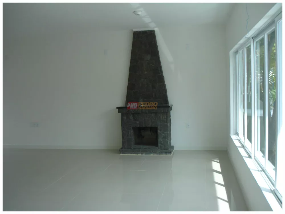 Sobrado, 3 quartos, 243 m² - Foto 1