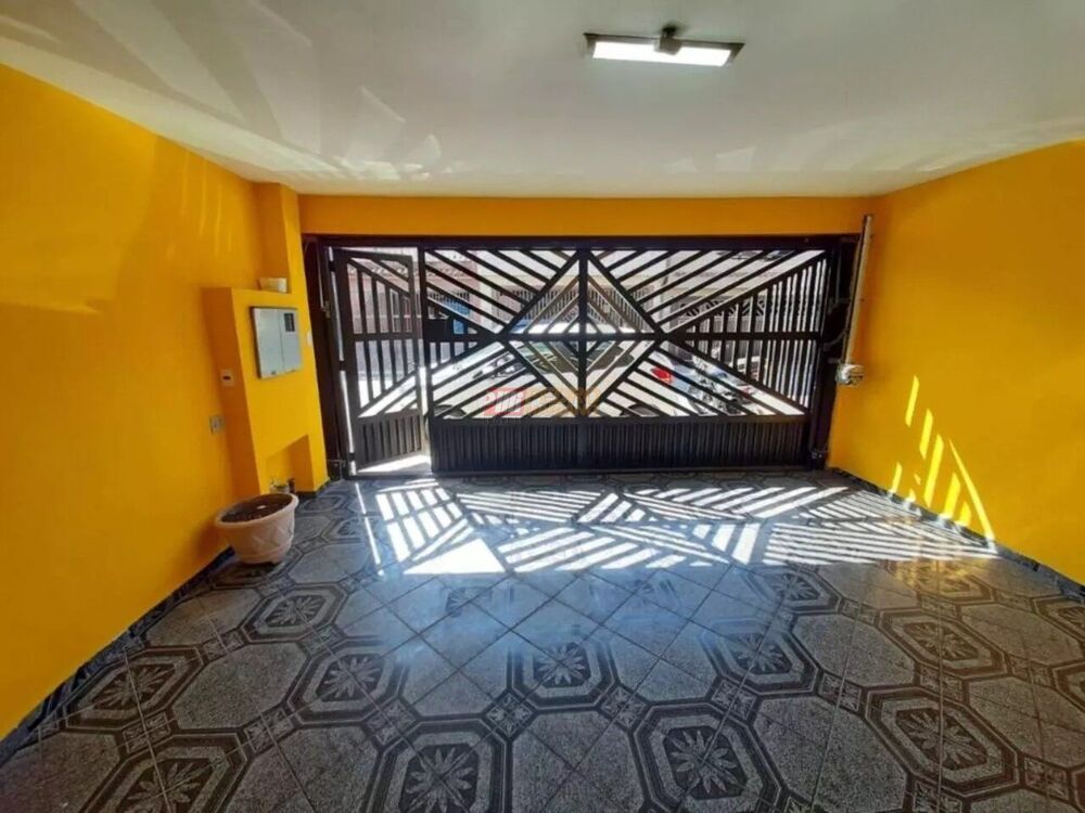 Sobrado, 3 quartos, 218 m² - Foto 4