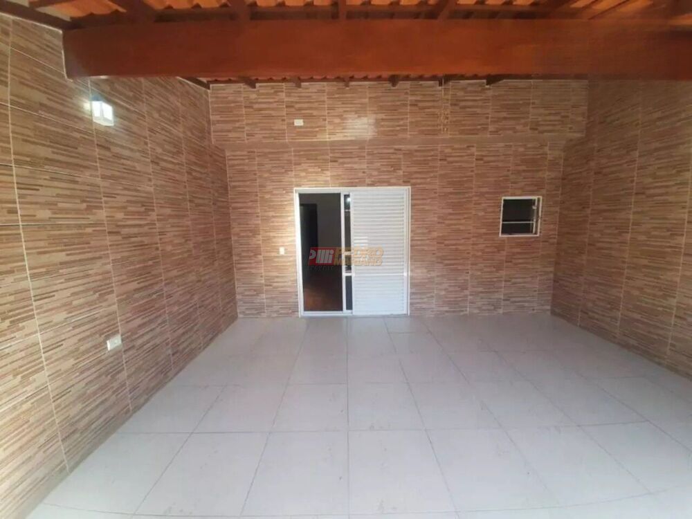 Sobrado, 3 quartos, 218 m² - Foto 2