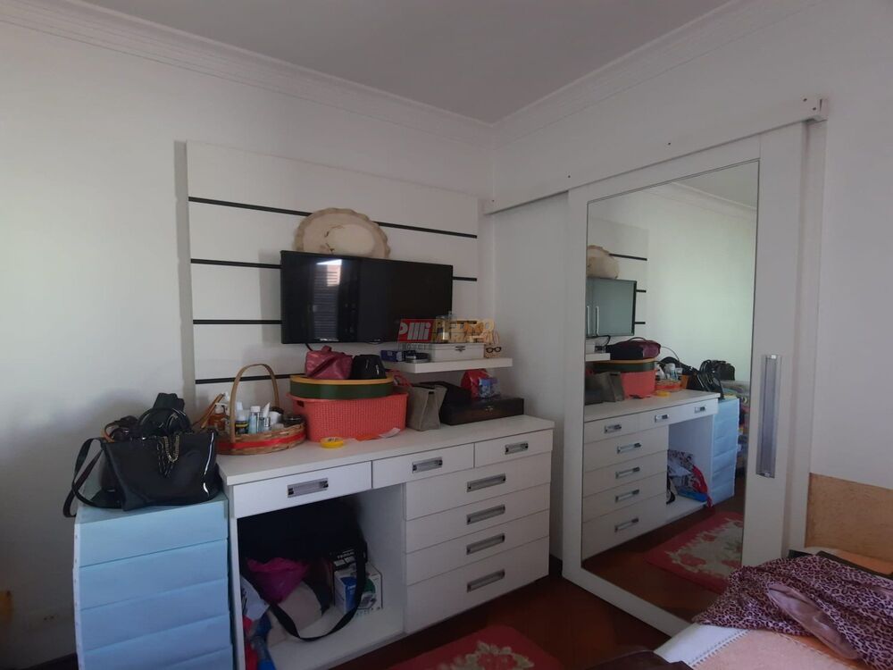 Sobrado, 3 quartos, 235 m² - Foto 1