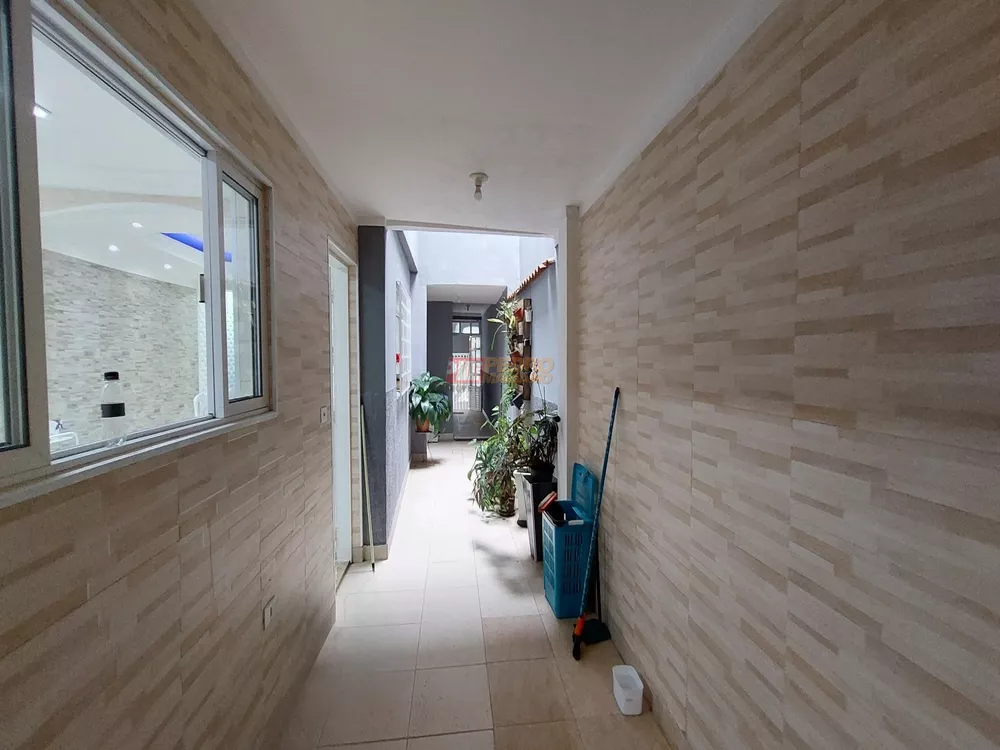 Sobrado, 3 quartos, 279 m² - Foto 19