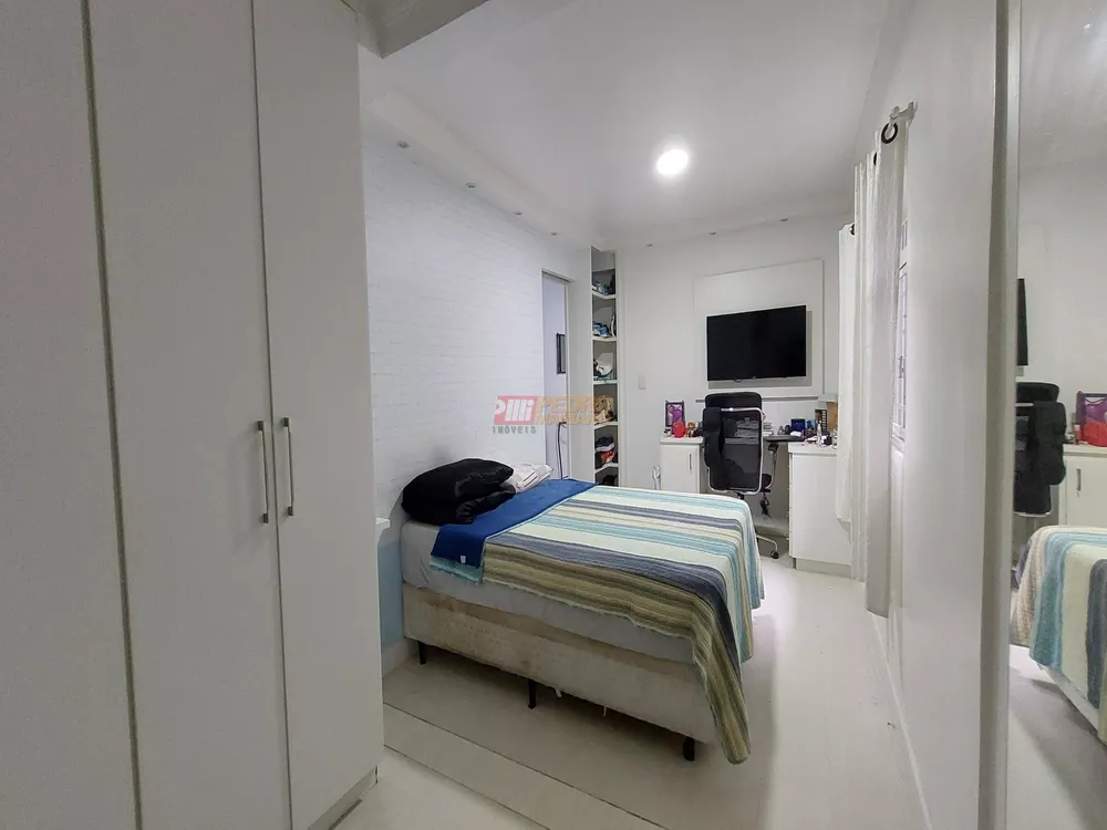 Sobrado, 3 quartos, 279 m² - Foto 12