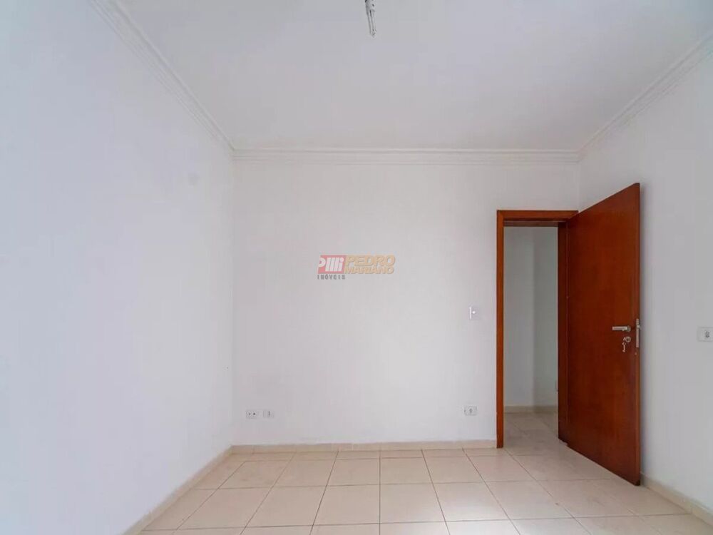Sobrado à venda e aluguel com 3 quartos, 190m² - Foto 5