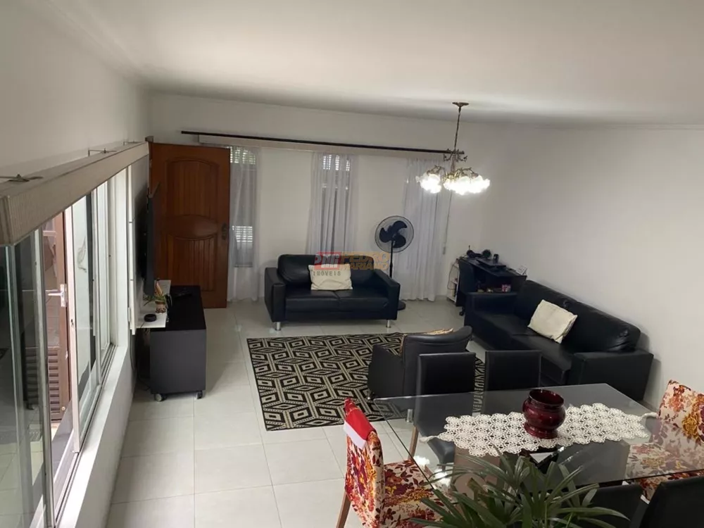 Sobrado, 3 quartos, 266 m² - Foto 2