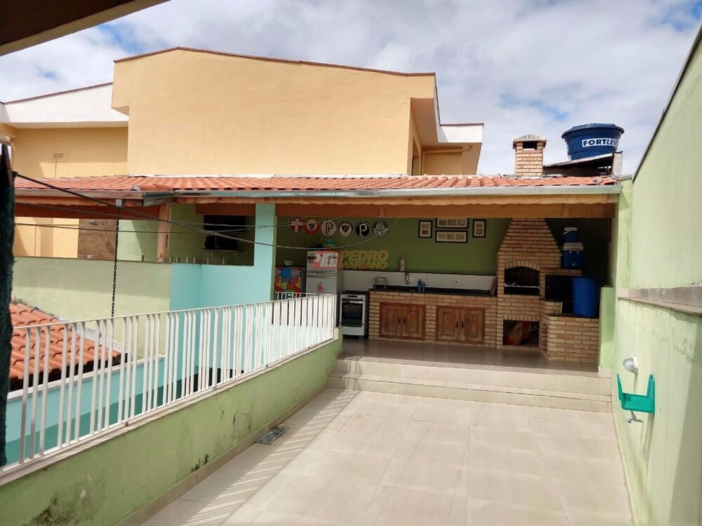 Casa, 3 quartos, 194 m² - Foto 1