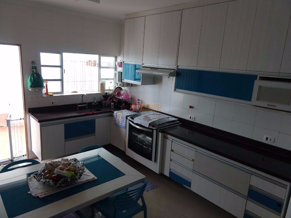 Casa, 3 quartos, 194 m² - Foto 6