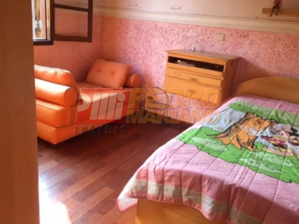 Sobrado, 3 quartos, 182 m² - Foto 2