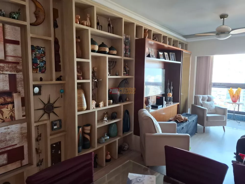 Apartamento à venda com 3 quartos, 97m² - Foto 1