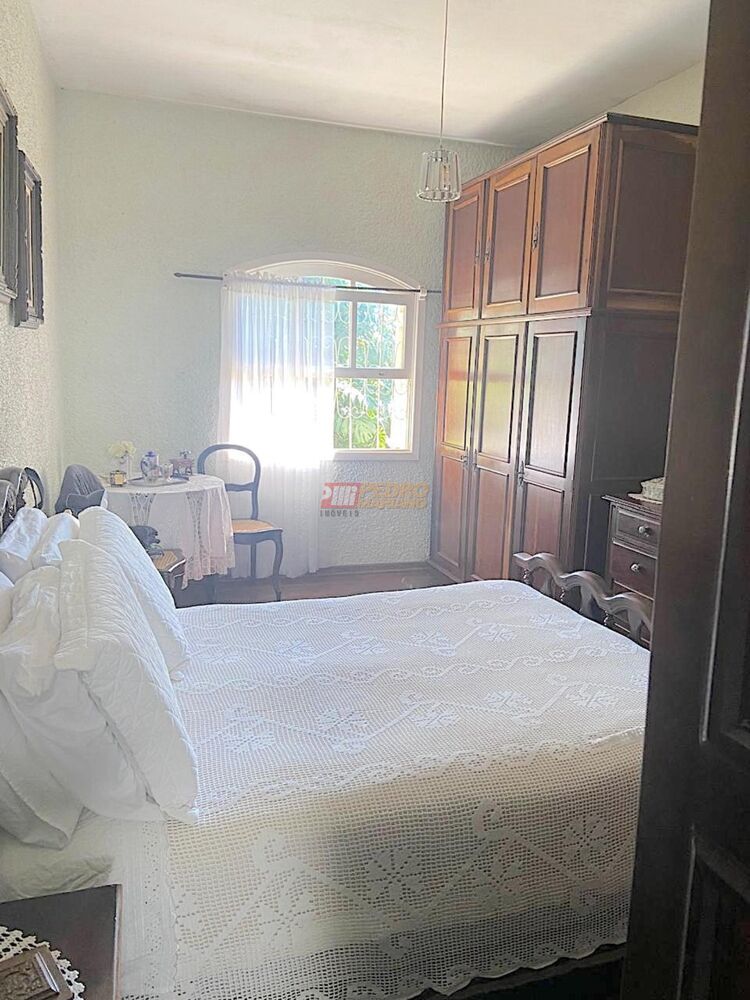 Casa à venda com 4 quartos, 267m² - Foto 6
