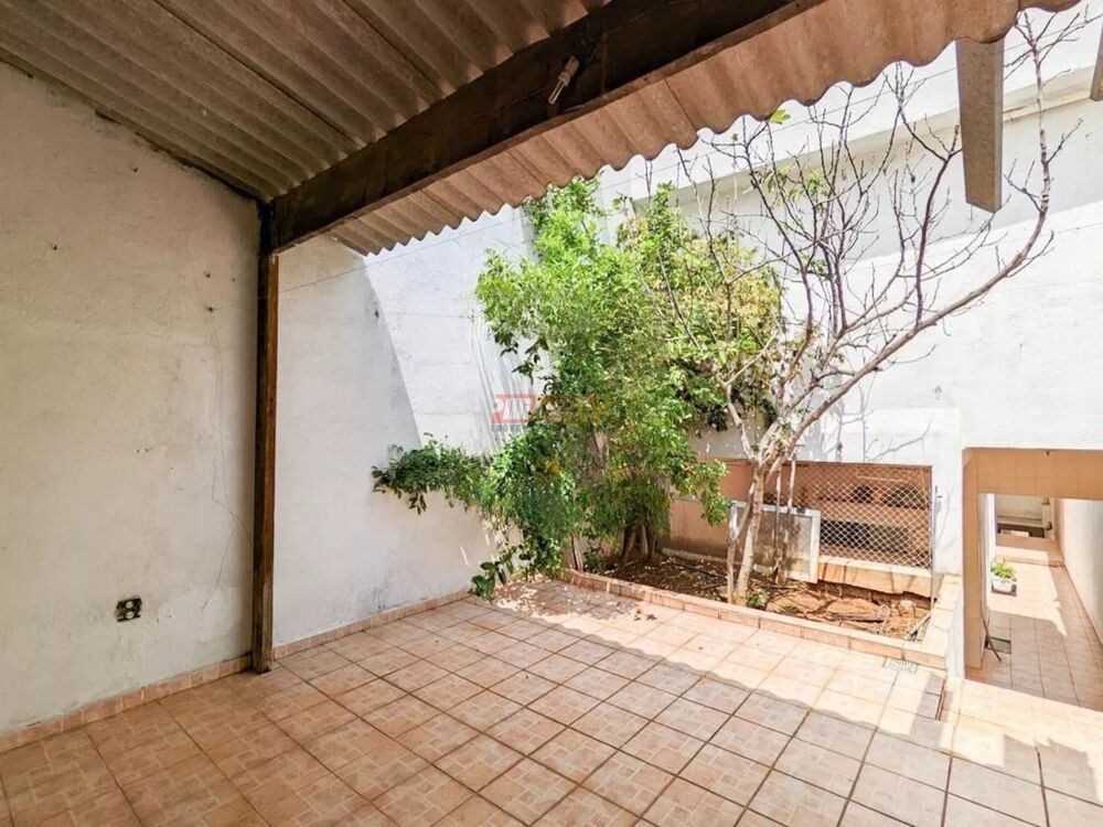 Sobrado à venda com 3 quartos, 350m² - Foto 8