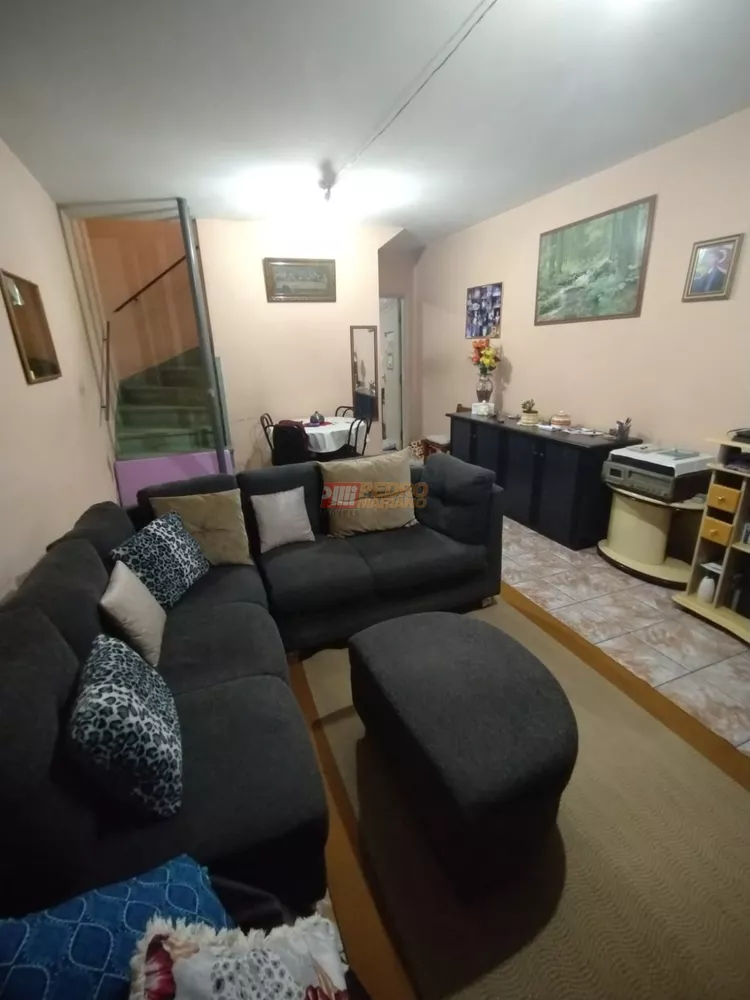 Sobrado, 3 quartos, 203 m² - Foto 2