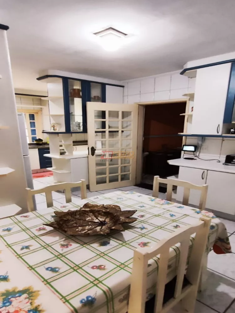 Sobrado, 3 quartos, 254 m² - Foto 37