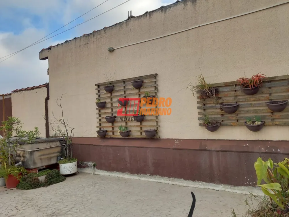 Sobrado, 2 quartos, 270 m² - Foto 1