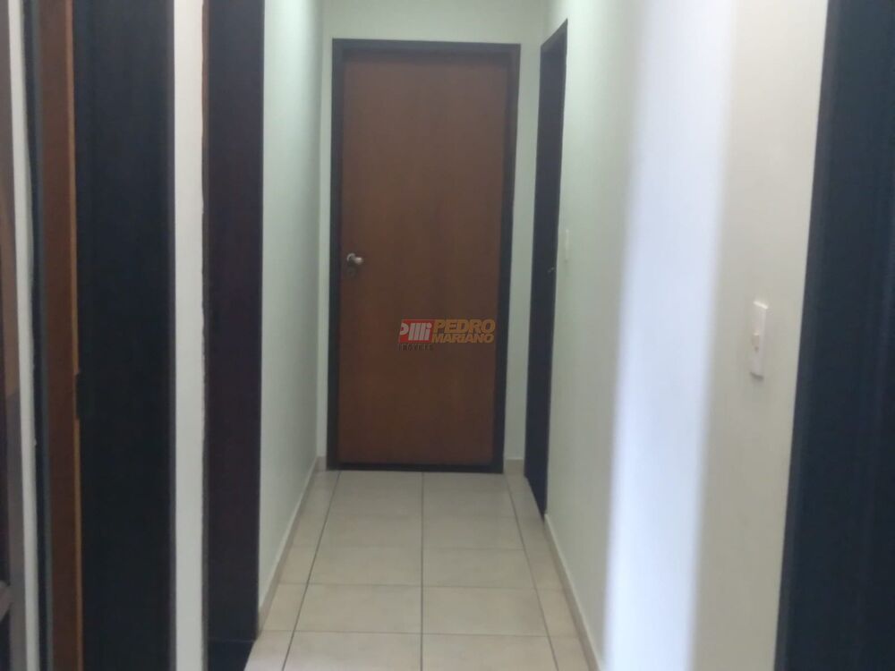 Apartamento à venda com 3 quartos, 140m² - Foto 5