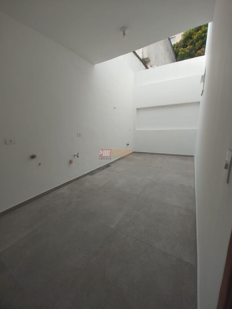 Sobrado à venda com 3 quartos, 247m² - Foto 12