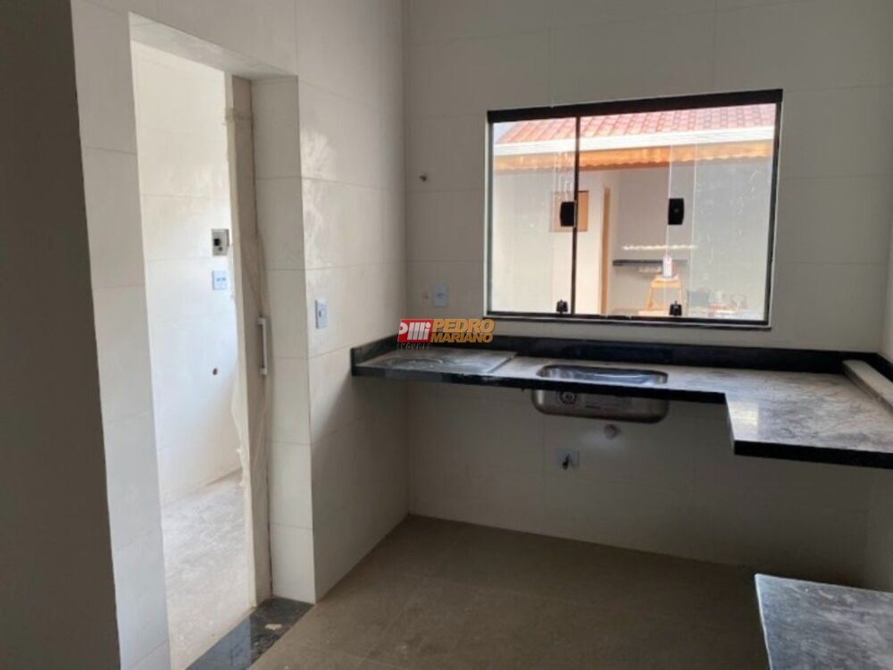 Sobrado à venda com 4 quartos, 235m² - Foto 3