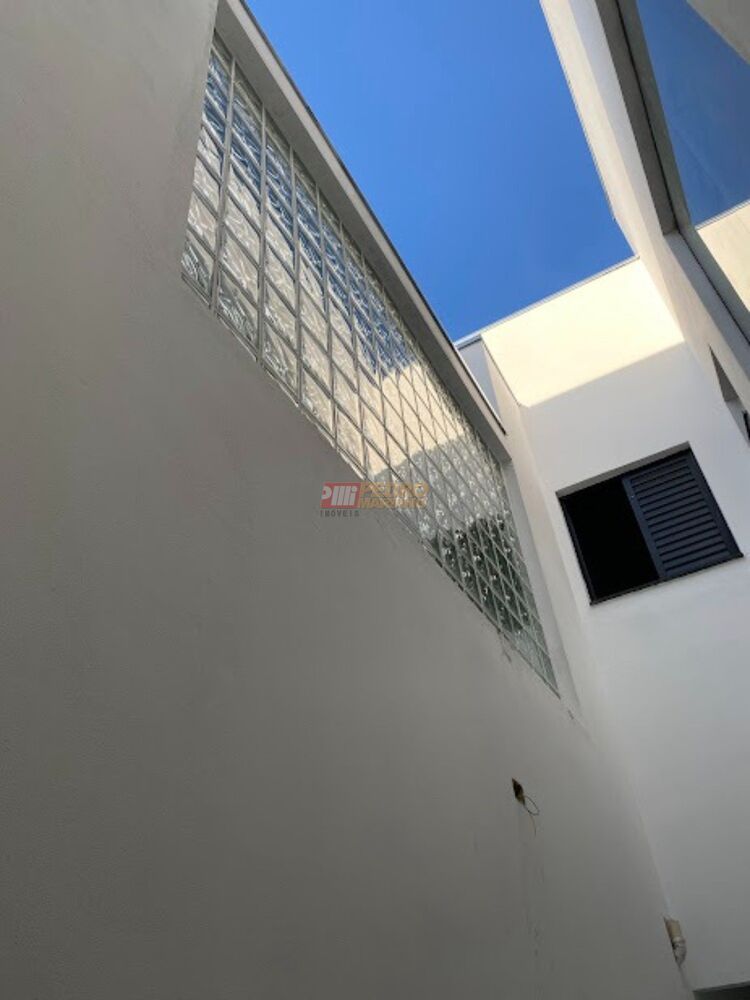 Sobrado à venda com 4 quartos, 235m² - Foto 7