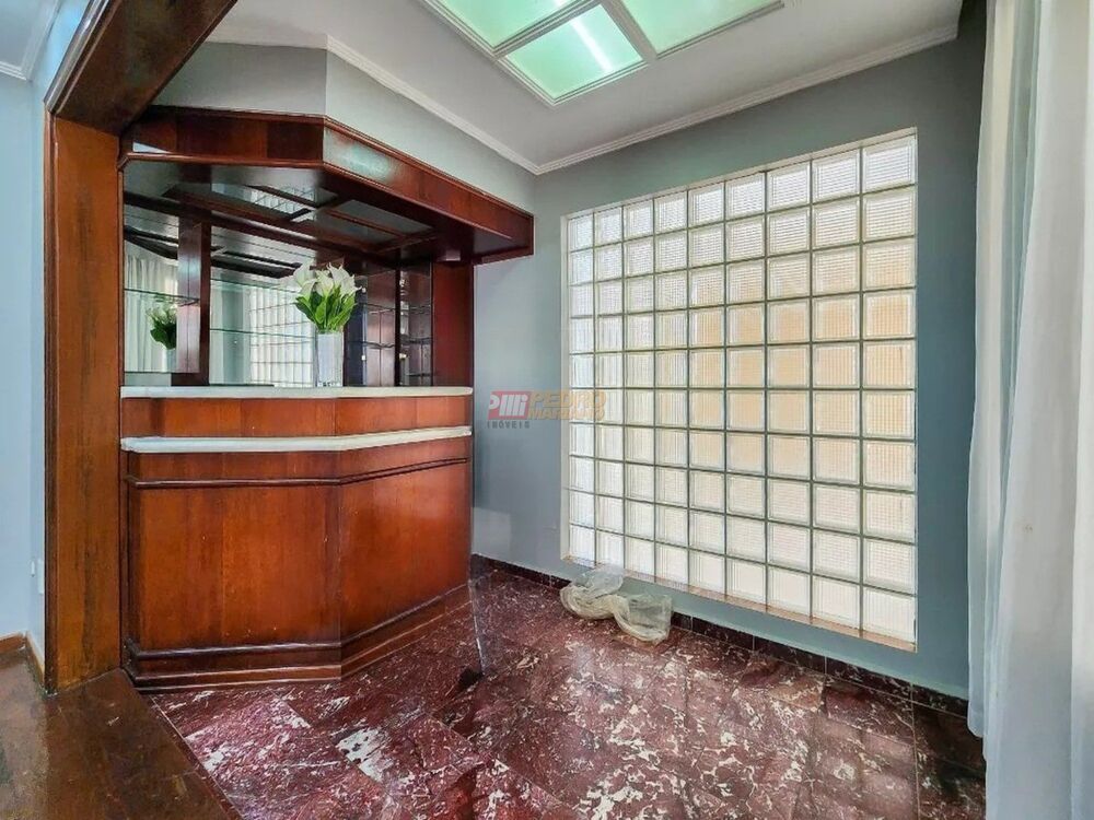 Casa à venda com 5 quartos, 360m² - Foto 3