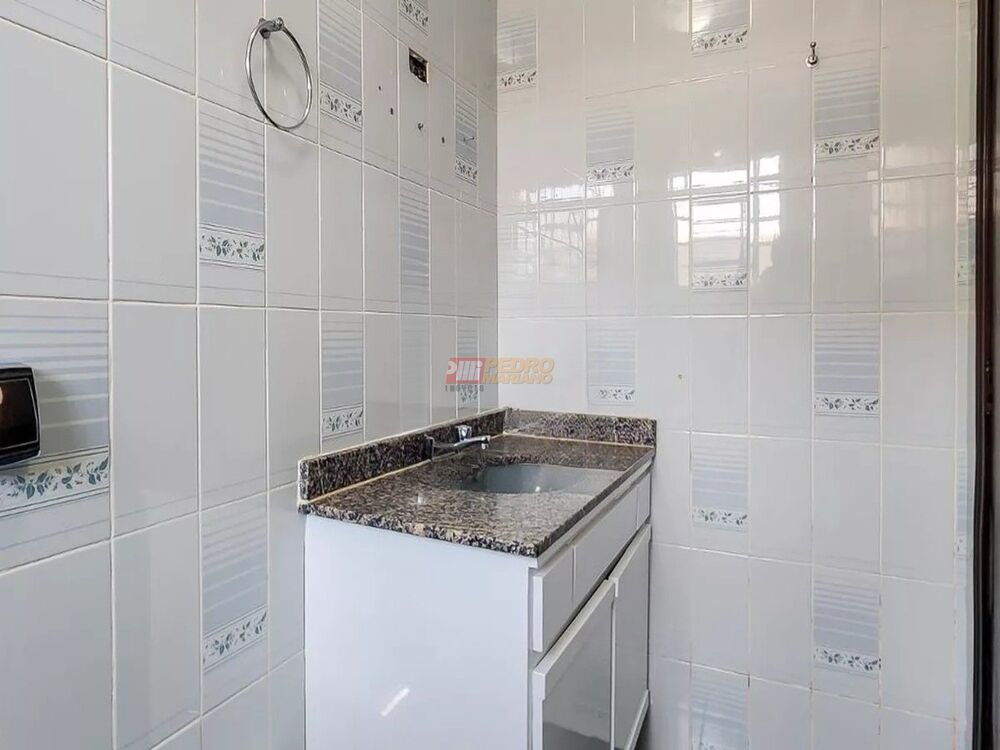 Casa à venda com 5 quartos, 360m² - Foto 11