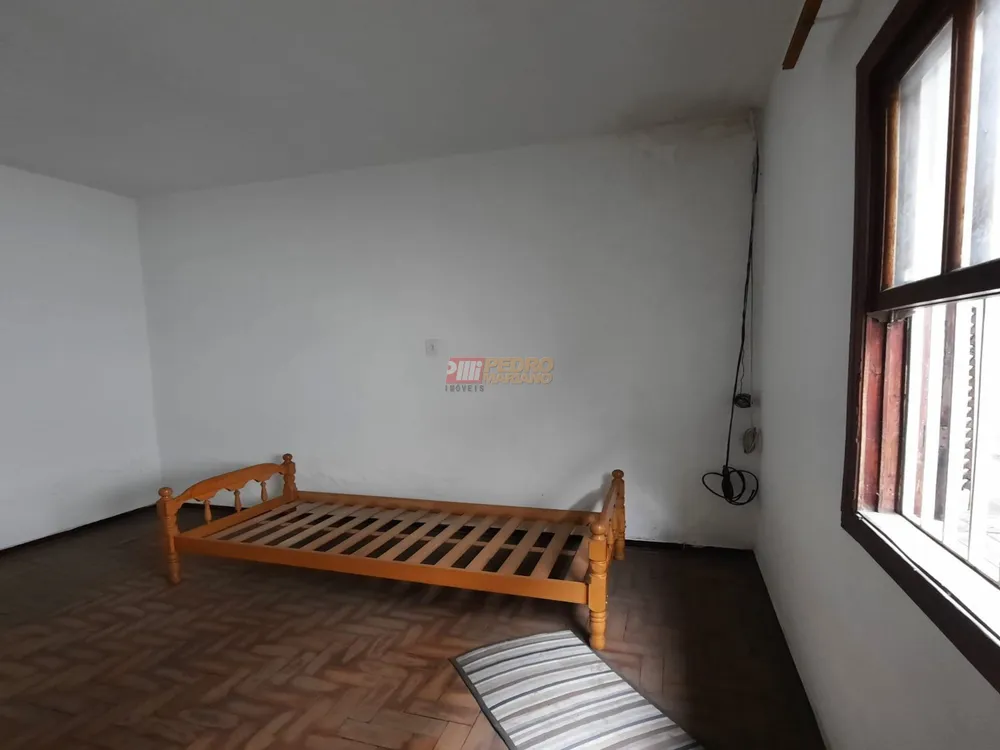 Casa, 2 quartos, 240 m² - Foto 2