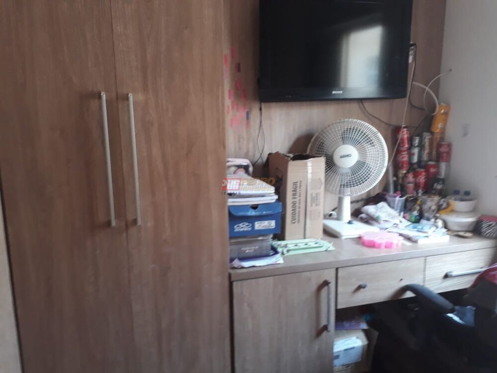 Sobrado à venda com 3 quartos, 206m² - Foto 4