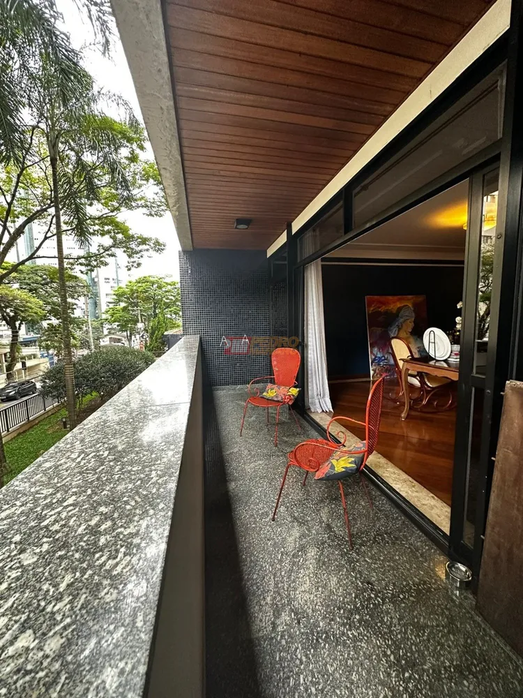 Apartamento, 4 quartos, 266 m² - Foto 8