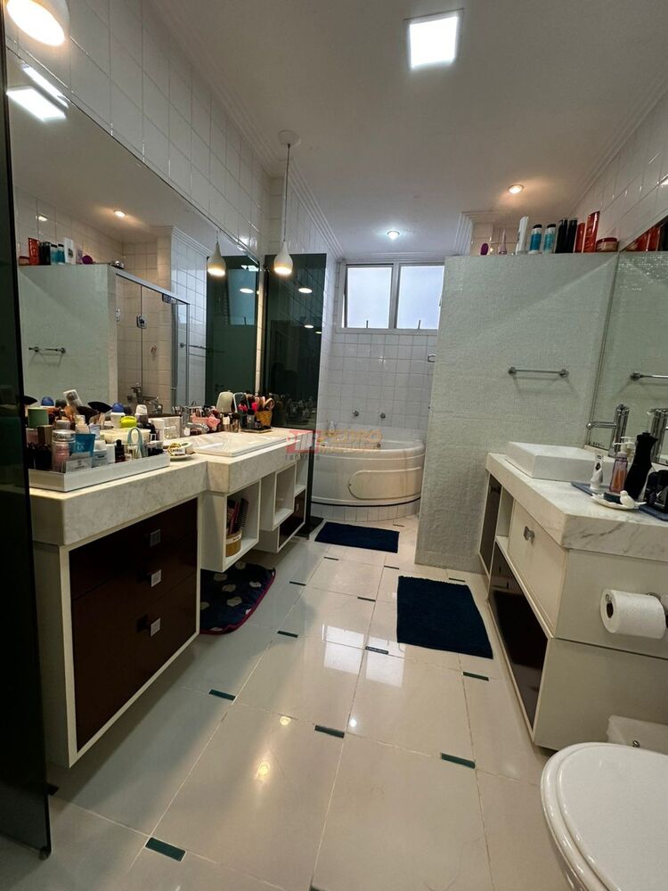 Apartamento à venda com 4 quartos, 266m² - Foto 11