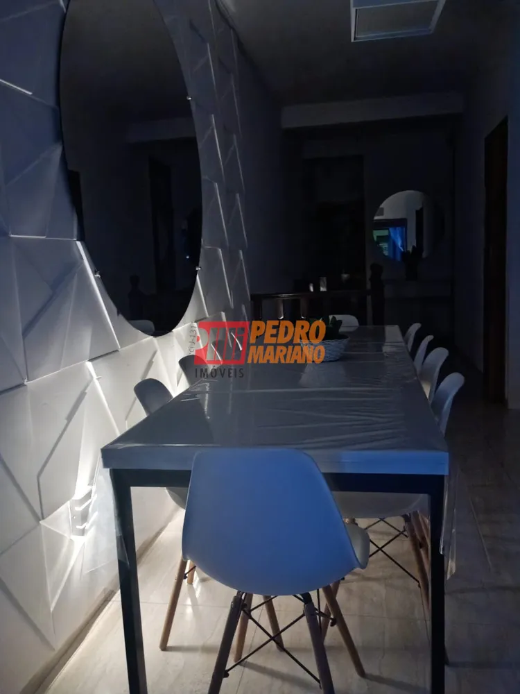 Sobrado, 2 quartos, 195 m² - Foto 1