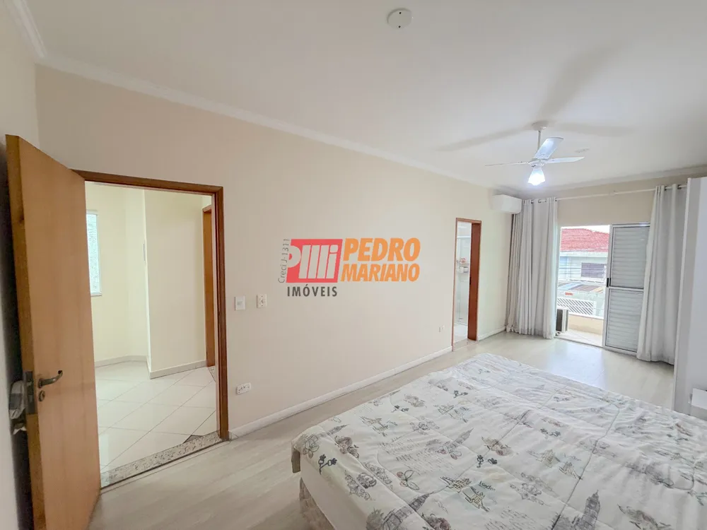 Sobrado, 3 quartos, 243 m² - Foto 2