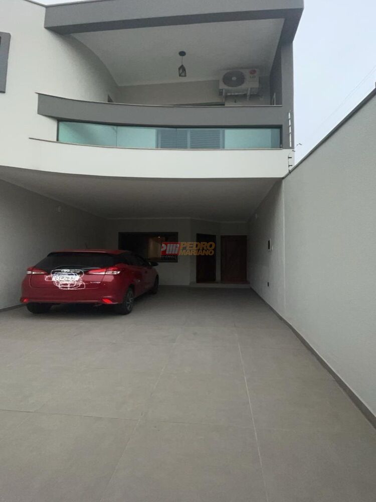 Sobrado à venda com 4 quartos, 192m² - Foto 4