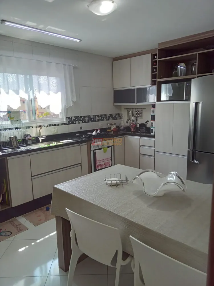 Sobrado, 3 quartos, 236 m² - Foto 13