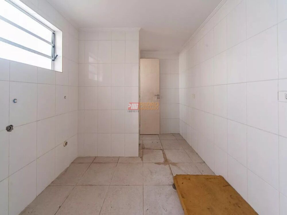 Sobrado à venda e aluguel com 3 quartos, 190m² - Foto 6