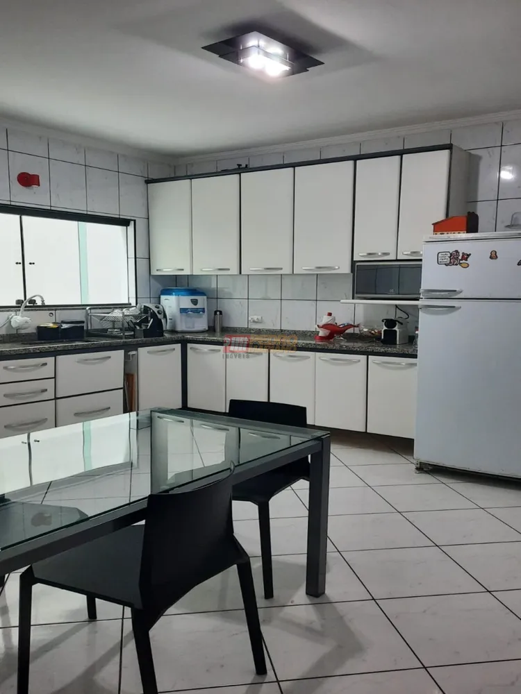 Sobrado, 3 quartos, 227 m² - Foto 11