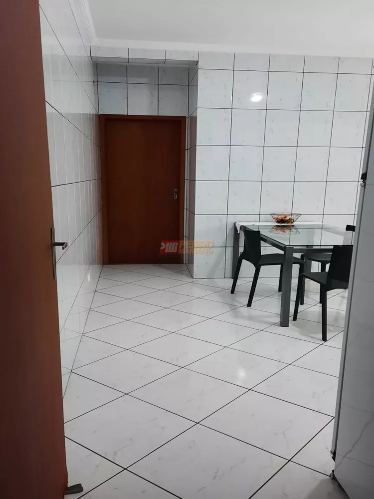 Sobrado, 3 quartos, 227 m² - Foto 8