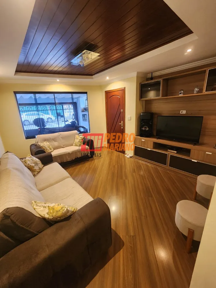 Sobrado, 3 quartos, 180 m² - Foto 1