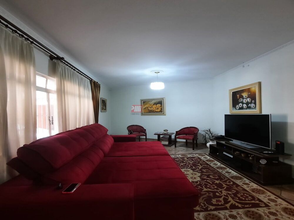 Sobrado, 3 quartos, 221 m² - Foto 1