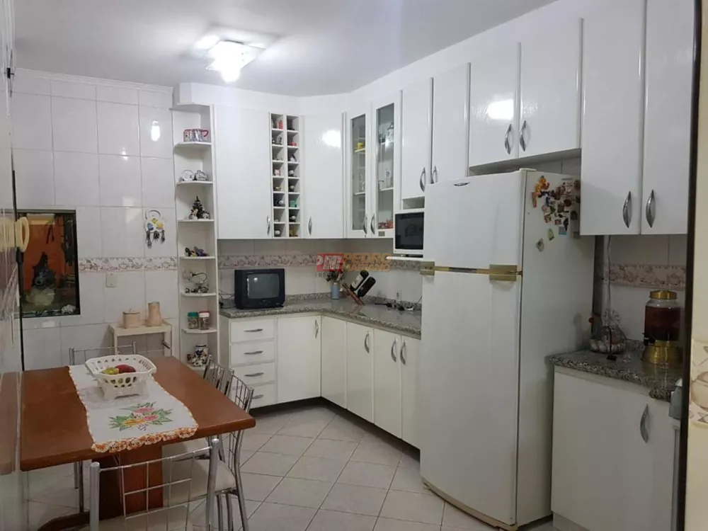 Sobrado, 3 quartos, 210 m² - Foto 24