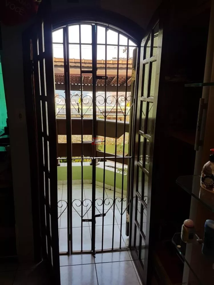 Sobrado, 3 quartos, 210 m² - Foto 25