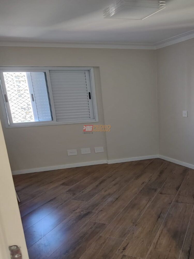 Apartamento à venda com 3 quartos, 83m² - Foto 11