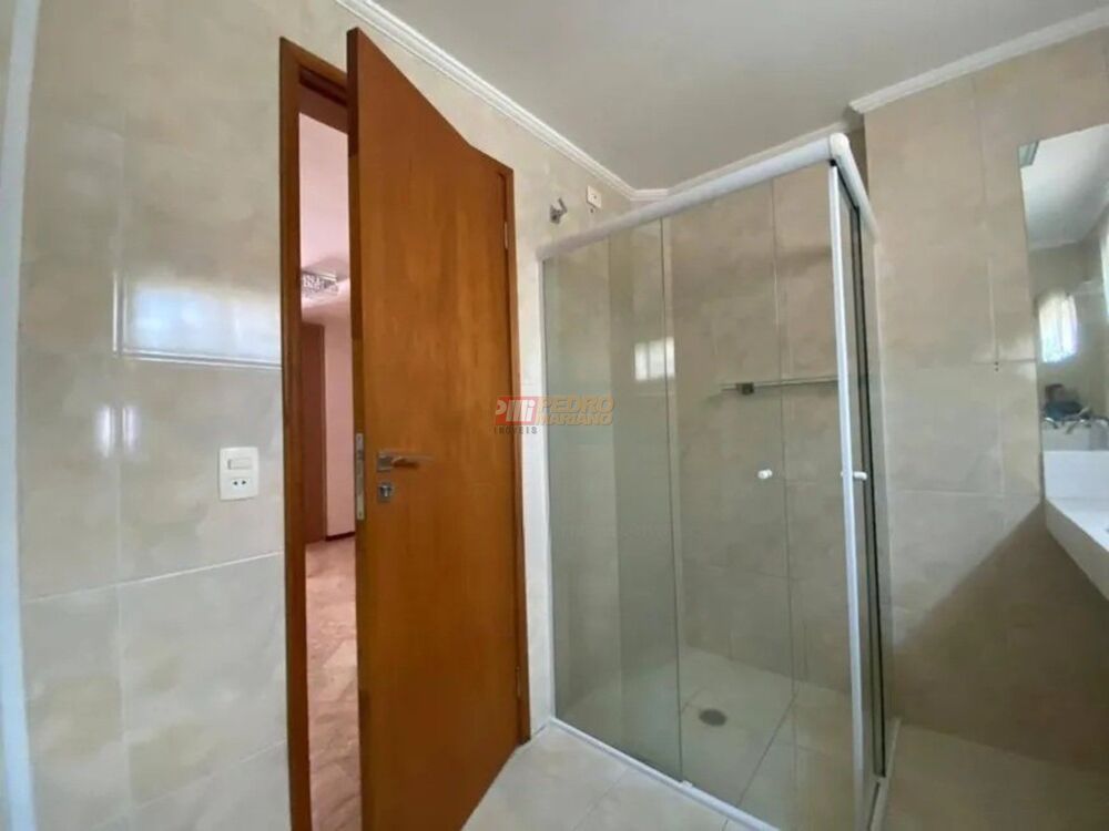 Sobrado, 4 quartos, 289 m² - Foto 2