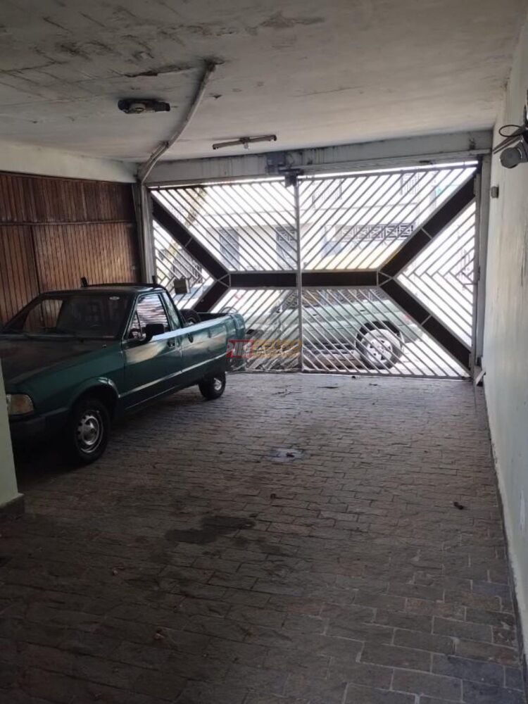Casa à venda e aluguel com 4 quartos, 250m² - Foto 4