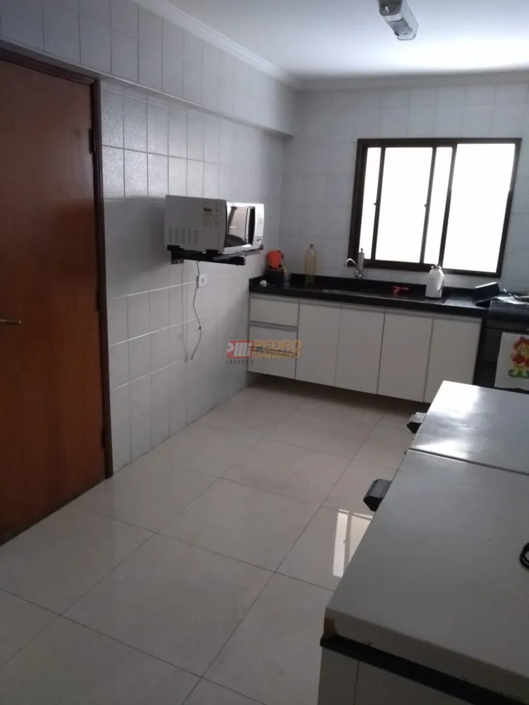 Apartamento, 3 quartos, 140 m² - Foto 7