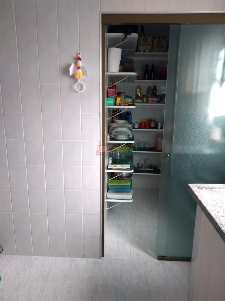 Apartamento, 3 quartos, 140 m² - Foto 8