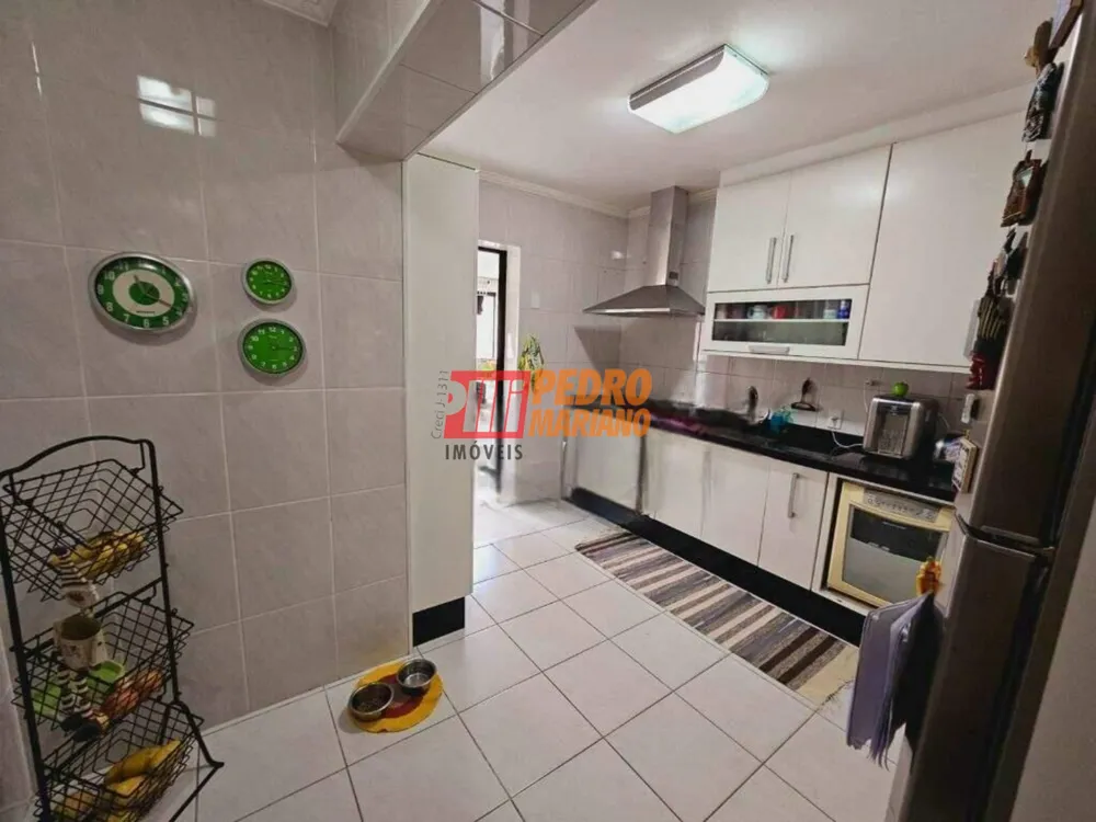 Apartamento, 3 quartos, 210 m² - Foto 9